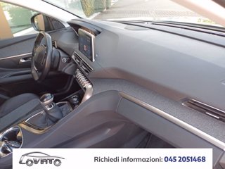 PEUGEOT 3008 BlueHDi 130 S&S Allure 17