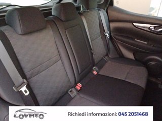 NISSAN Qashqai 1.2 DIG-T Acenta 18